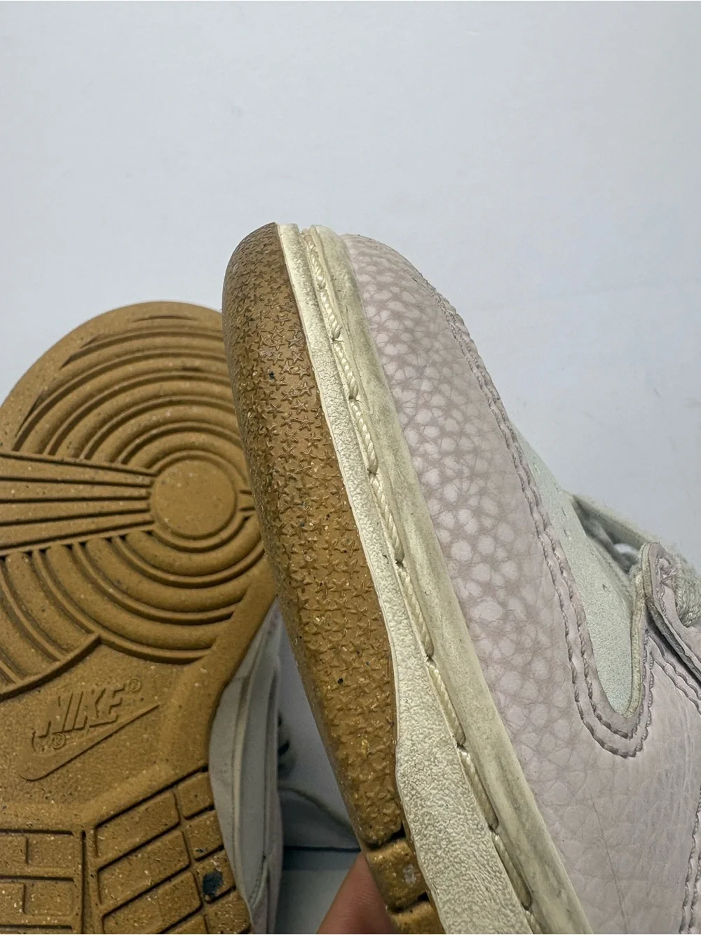 Nike Dunk Low PRM Next Nature Platinum Violet FN6345-001 Women’s Size 8  Used
